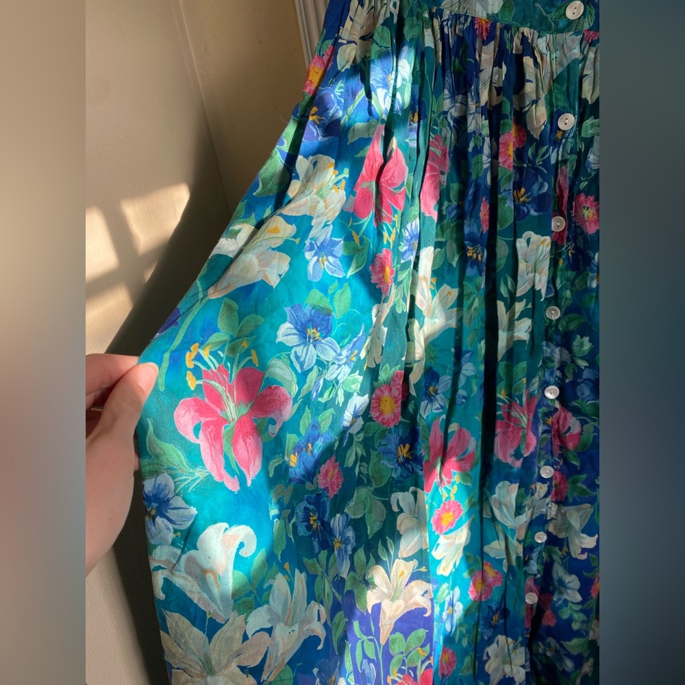 Adorable Vintage Floral Cotton Midi Dress - Picture 8 of 8